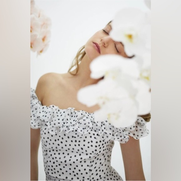 KEEPSAKE THE LABEL MOONSHINE MIDI DRESS IN IVORY W BLACK SPOT - Picture 3 of 9